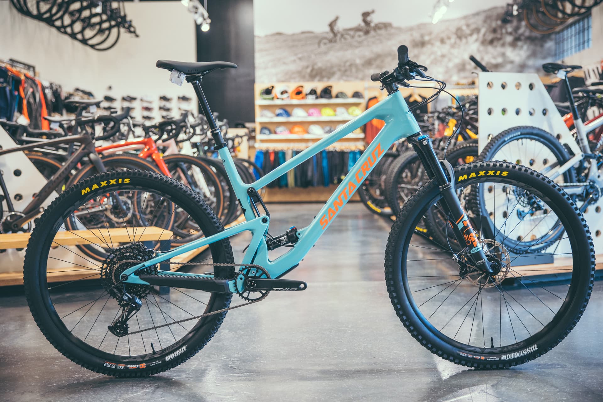 Riding the Santa Cruz Tallboy 4