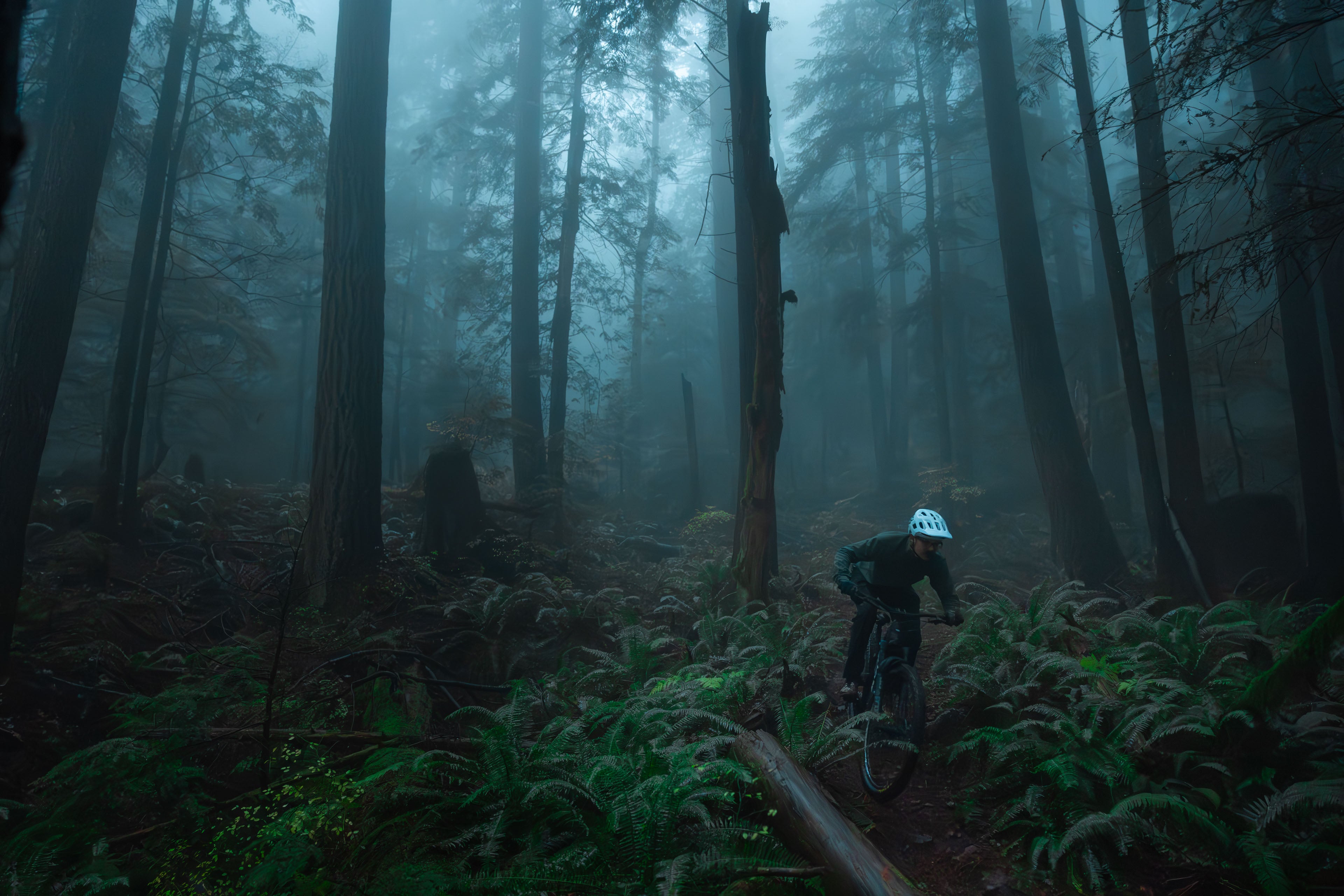 7mesh Airmap Is the Ultimate in Breathability and Water Resistance