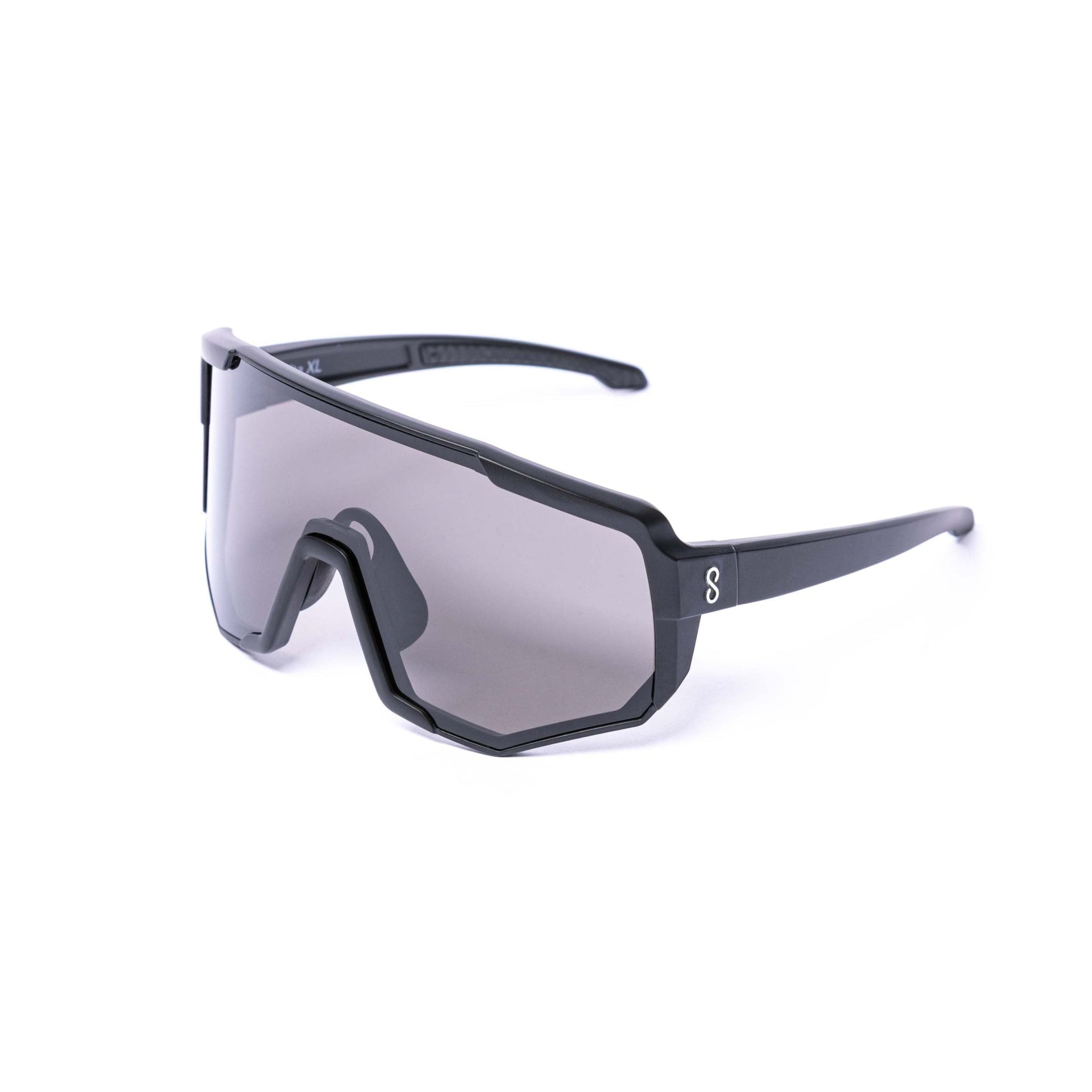 Coast Optics Nita XL - Black