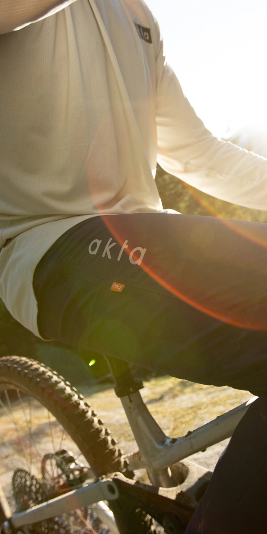 Akta-Steed-Cycle-Homepage.webp