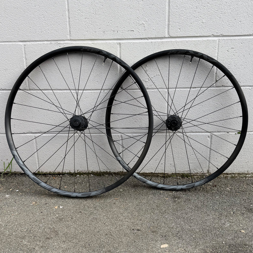 Race Face Arc 30 Décalage MX Boost DT350 28h Roue 6-Bolt XD (Démontée)