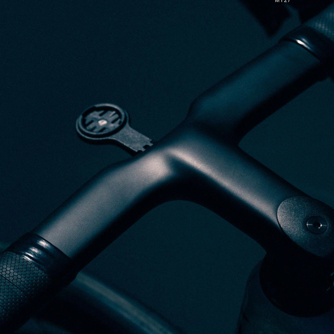 HB18 Carbon Cockpit Upgrade