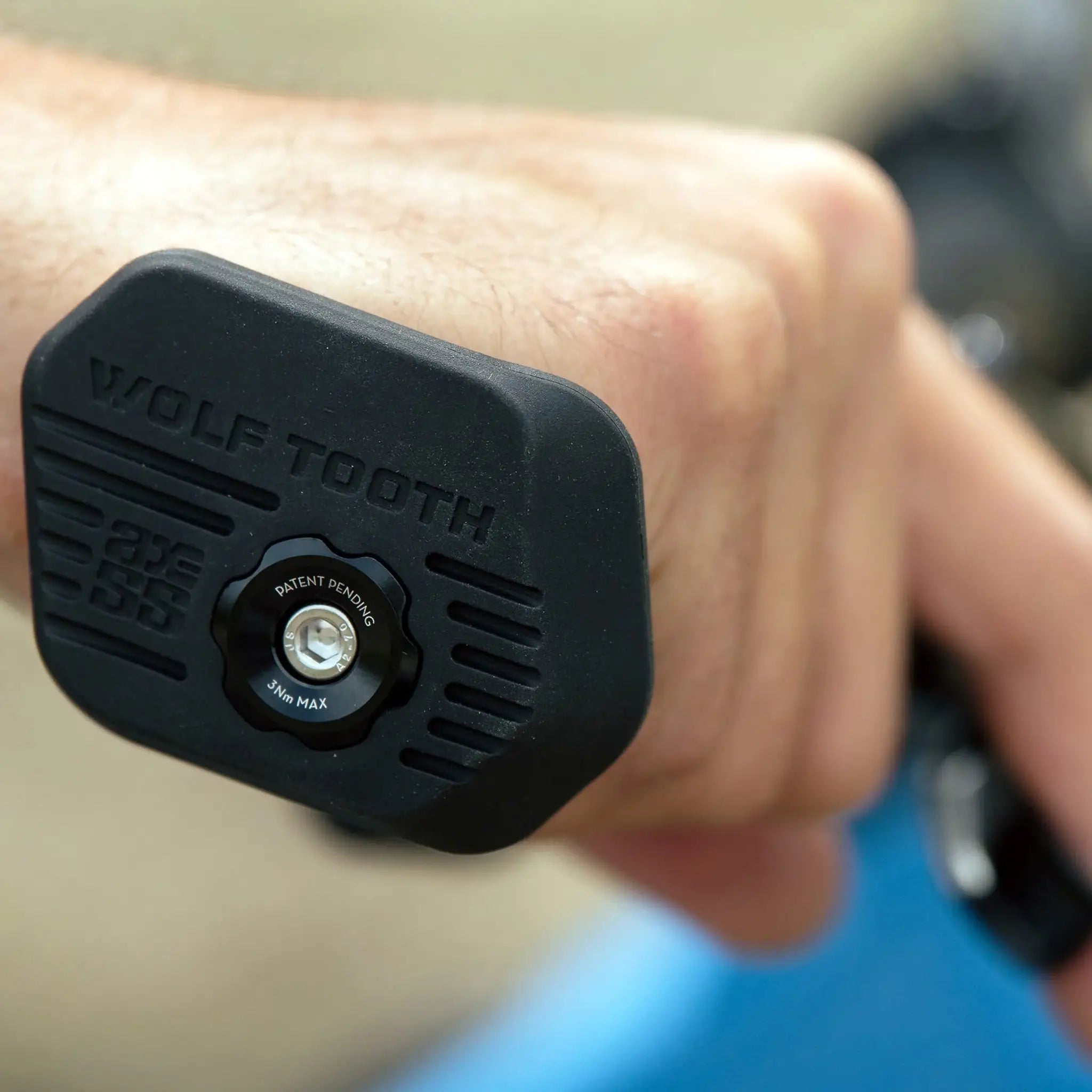 Wolf Tooth Components Locked-In Bar Ends