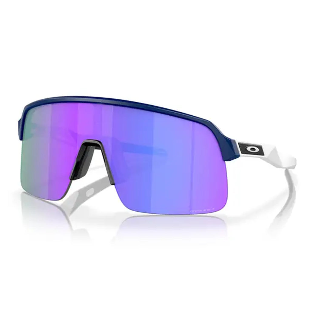 Oakley Sutro Lite