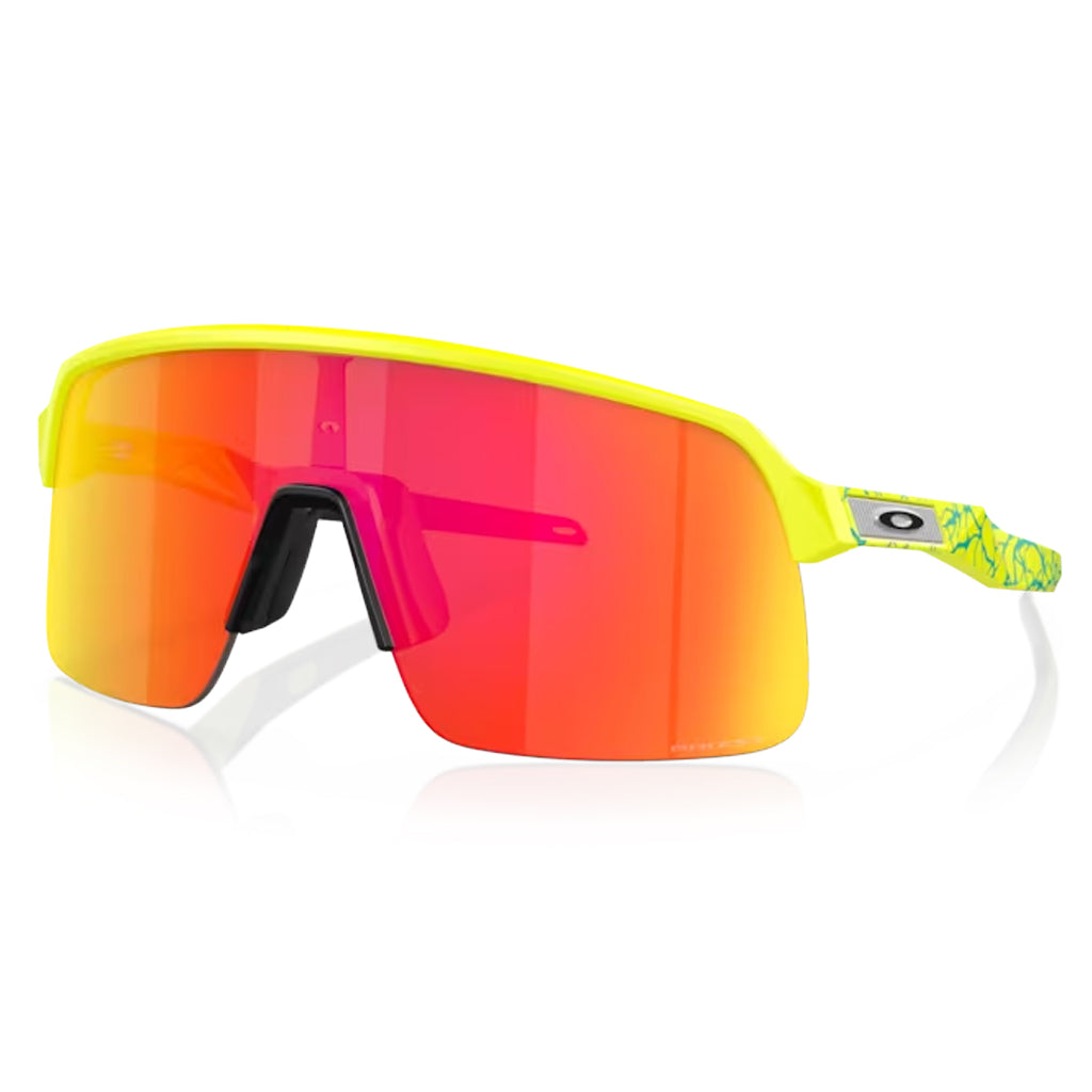 Oakley Sutro Lite