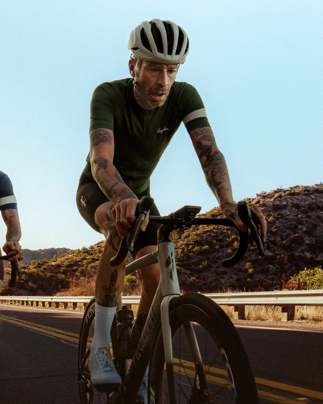 Steed-Cycles-Rapha-Mens.webp