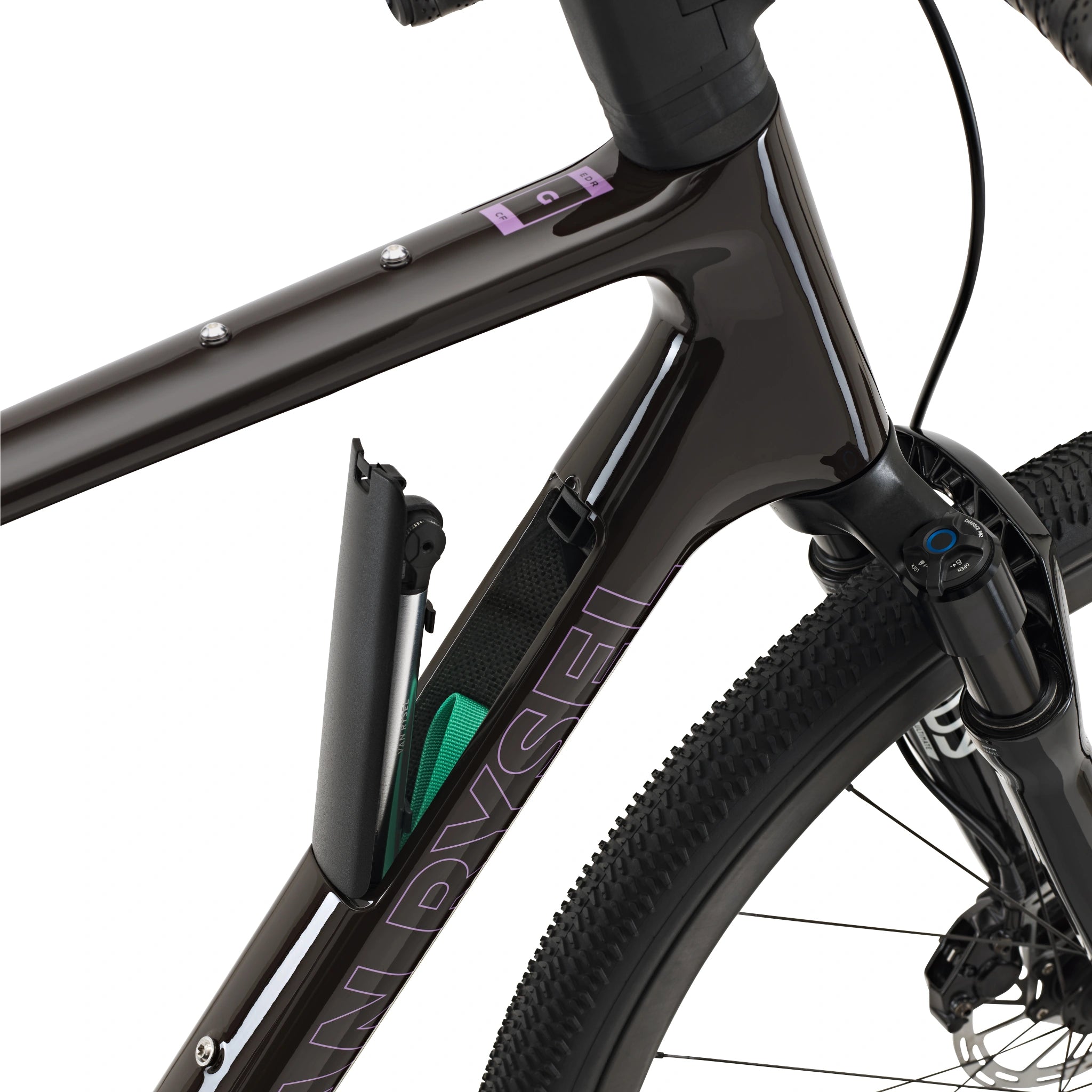 Van Rysel EDR-G CF Force AXS suspendu