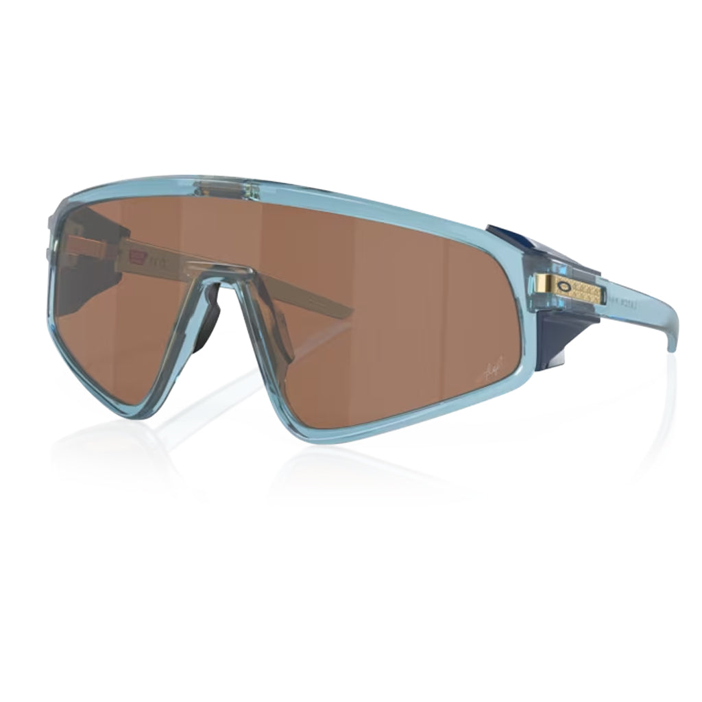 Oakley Latch Panel