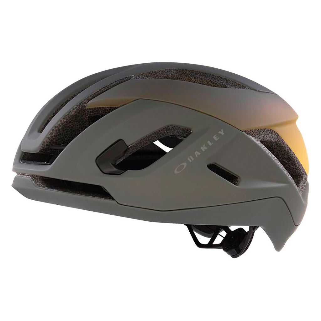 Oakley ARO5 Race MIPS Helmet